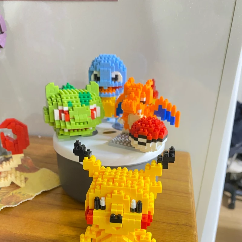 Pokemon Small Blocks Nanoblock - огляд і ціна Model Kit Rayquaza
