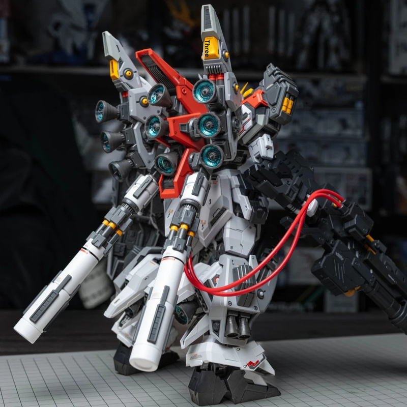 ZZA REGUS GZSS-OX-001 Captain  - огляд і ціна Model Kit Pg