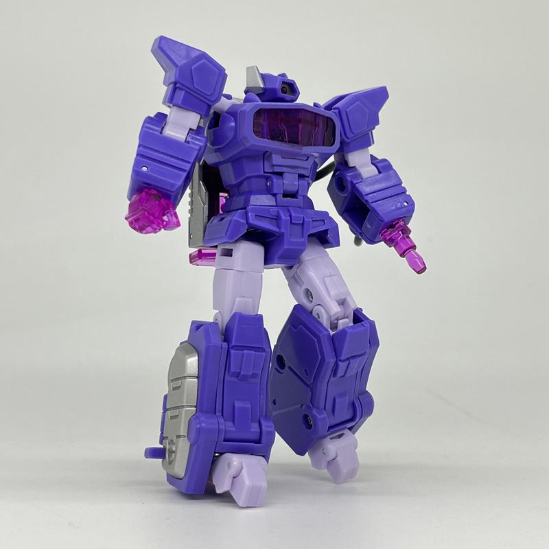 Shockwave Transformation PT03  - огляд і ціна Model Kit Waifu