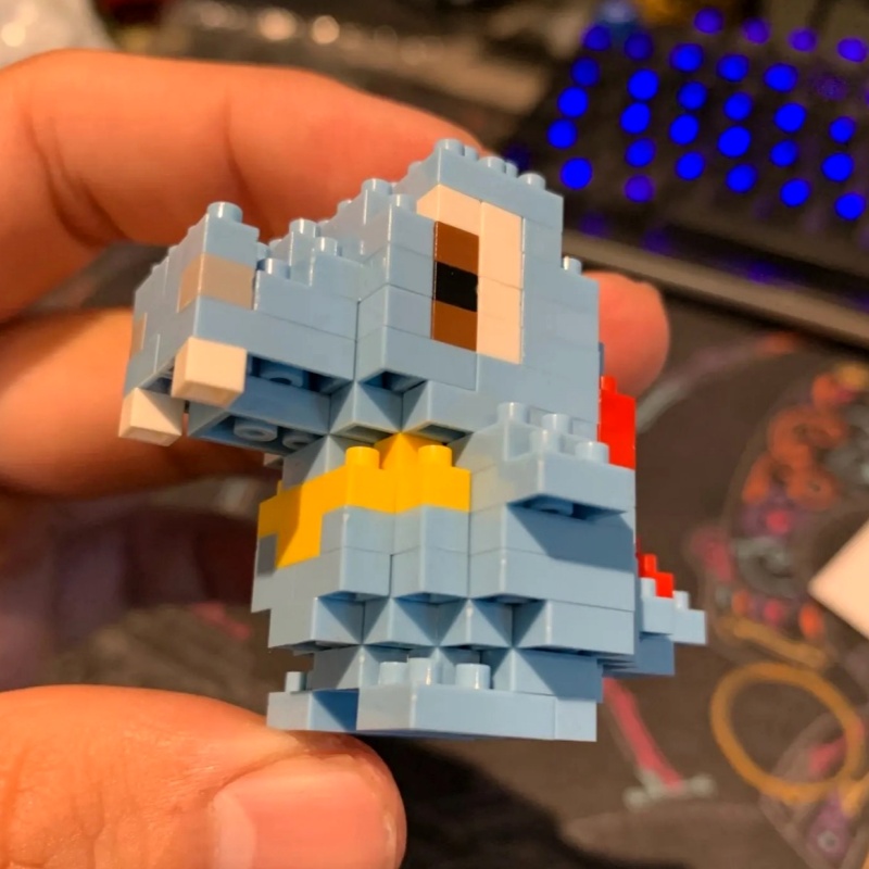 Pokemon 95 Style Charizard Kyo - огляд і ціна Model Kit Rayquaza