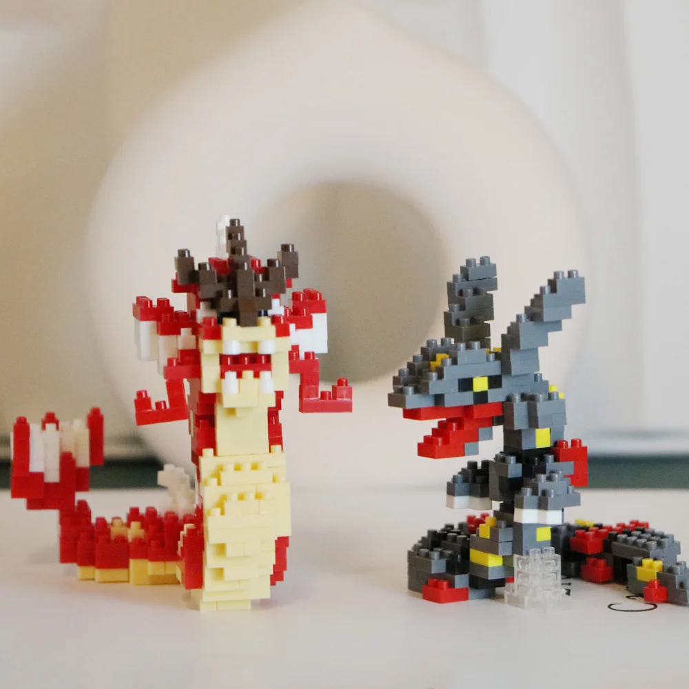 Pokemon Micro Building Blocks  - огляд і ціна Model Kit Rayquaza